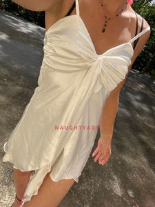Profile Image of Lismore Heights Escort Raven Red