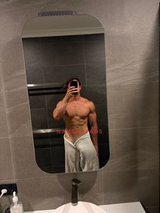 Profile Image of Melbourne Male Escort Calvin Kent