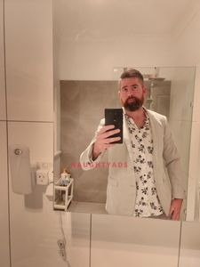 Profile Image of Melbourne Male Escort Pat Wilson