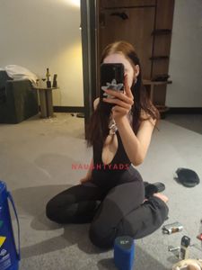 bonnie🍒 🐰 18, petite and super fun - Adelaide Escort - Profile Image