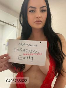 Profile Image of Coffs Harbour Escort emily coffs harbour