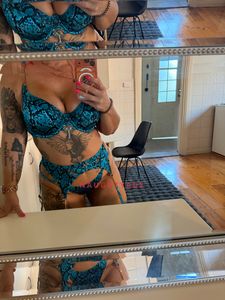 Profile Image of Adelaide Escort EmpressPink