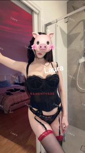 Profile Image of Adelaide Escort Laura 