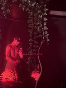 Profile Image of Adelaide Male Escort Damian Thorne