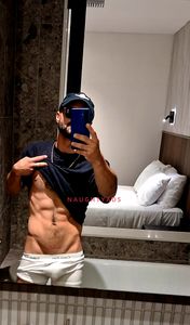 Profile Image of Adelaide Male Escort Joey XL