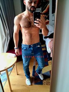 Profile Image of Adelaide Male Escort Joey 
