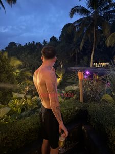 Profile Image of Melbourne Male Escort lucass