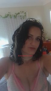 Profile Image of Brisbane Escort Anna