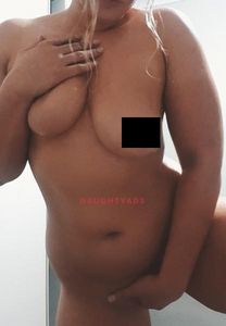 Profile Image of Brisbane Escort April Pearson
