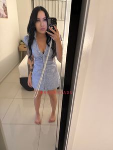 Profile Image of Brisbane Escort Roxy
