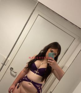 Profile Image of Sydney Trans Escort Montana