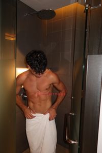 Profile Image of Darwin Male Escort Riccardo