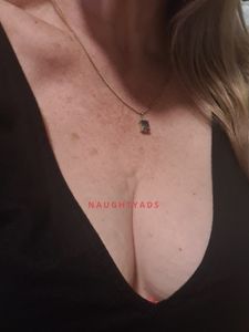 Profile Image of Melbourne Escort Erica