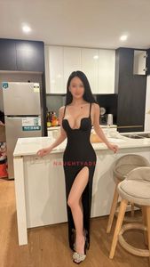 Profile Image of Gold Coast Escort horny pussy 