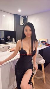 Profile Image of Gold Coast Escort horny pussy 