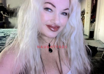 Profile Image of Bribie Island Escort Isabella French 