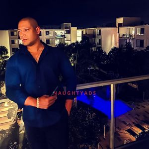 Profile Image of Gold Coast Male Escort Maverick 