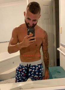 Profile Image of Gold Coast Male Escort Sean lawless