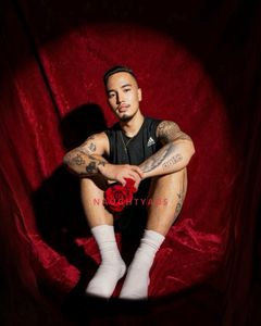 Image 0 for Blog Red flags never looked this good 🖤❤️
