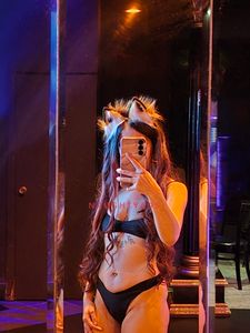 Profile Image of Melbourne Escort Dawn Rose