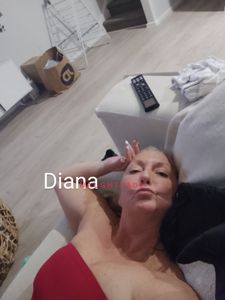 Profile Image of Melbourne Escort Diana and Porscha mature Aussie ladies