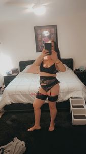 Profile Image of Melbourne Escort Lola Fox
