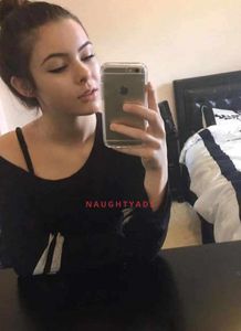 Profile Image of Sydney Escort lydia 