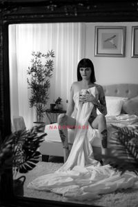 Profile Image of Melbourne Escort violet