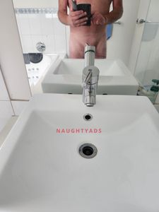 Profile Image of Melbourne Male Escort Max Newton