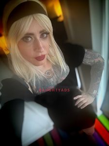 Profile Image of Melbourne Trans Escort Faye Moon