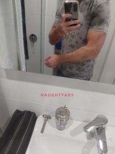 Profile Image of Orange East Male Escort Michael