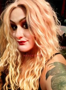 Profile Image of Perth Trans BDSM Fetish Mistress Morrigan