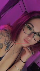 Profile Image of Sunshine Coast Escort Your Filthy Minx xo