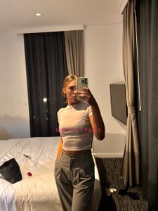 Profile Image of Sydney Escort Lily Grace