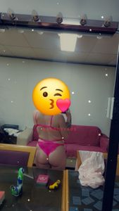 Profile Image of Sydney Escort Lola