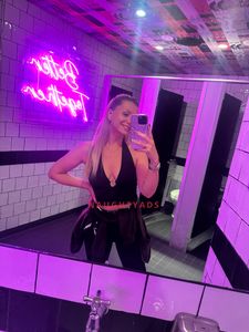 Profile Image of Sydney Escort Syrenna 