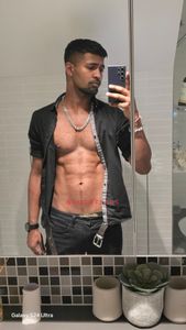 Profile Image of Sydney Male Escort Arye