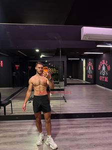 Profile Image of Sydney Male Escort Julienvf