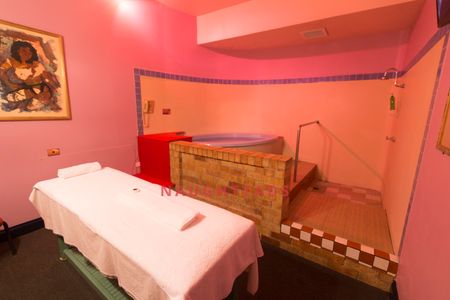 Profile Image of Sydney Adult Job Kings Court Massage