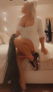 Profile Image of Sydney Escort Natalia MILF