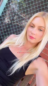Profile Image of Brisbane Escort Hollie