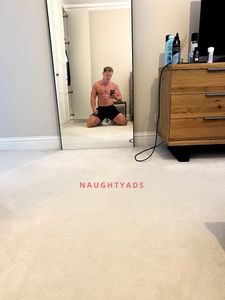 Profile Image of Sunshine Coast Male Escort Connor Parnell