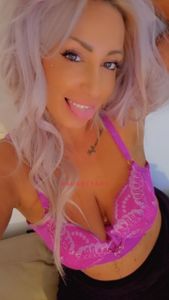 Image 3 for Blog Cum get a sexy adult Massage from me Portia xo