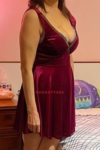 Profile Image of Adelaide Escort Amy and Yoyo