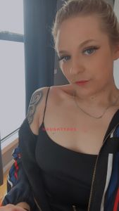Profile Image of Adelaide Escort Charlie-rae