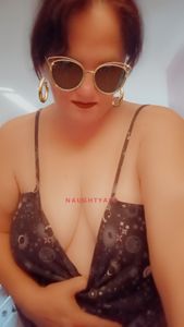 Profile Image of Adelaide Escort Escort Aussie Hayley Mature BBW Private
