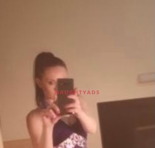 Profile Image of Adelaide Escort Kelly