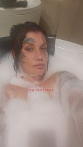 Profile Image of Adelaide Escort Lilly