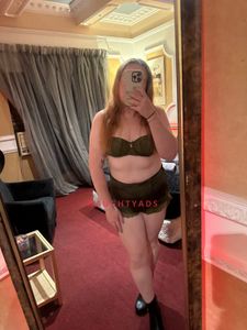 Profile Image of Adelaide Escort Rosie