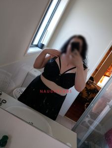 Profile Image of Adelaide Escort Winter